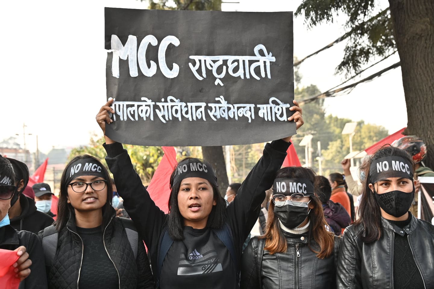 एमसीसीविरुद्ध एकीकृत समाजवादीका भ्रातृ संगठनको प्रदर्शन (फोटोफिचर)